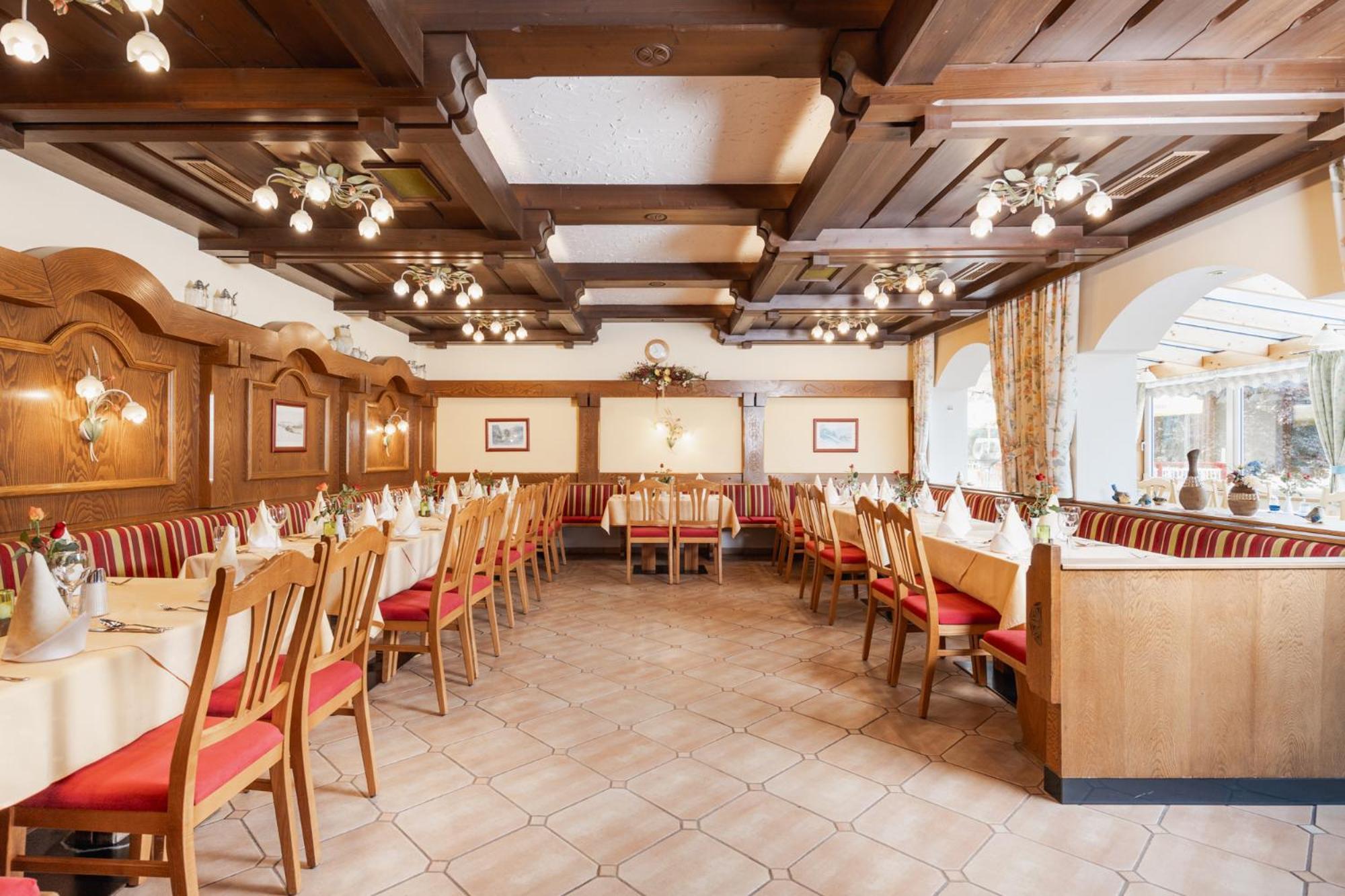 Landhotel Stofflerwirt Sankt Michael im Lungau Exterior foto