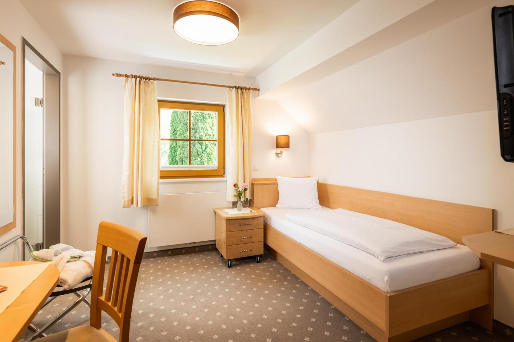 Landhotel Stofflerwirt Sankt Michael im Lungau Exterior foto