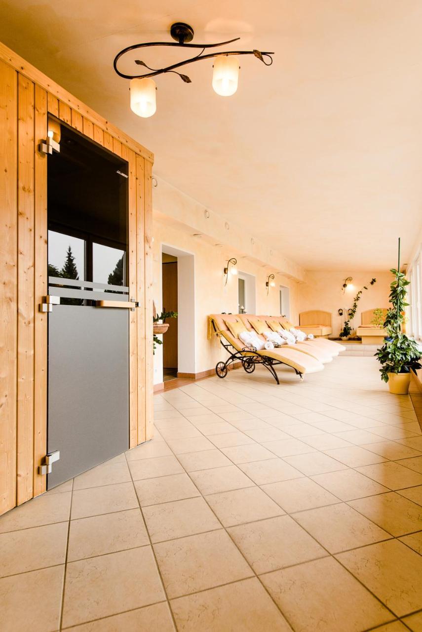 Landhotel Stofflerwirt Sankt Michael im Lungau Exterior foto